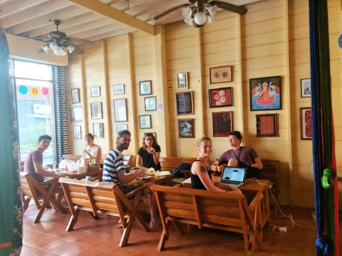 Baan Jaidee Guesthouse Трат Екстер'єр фото